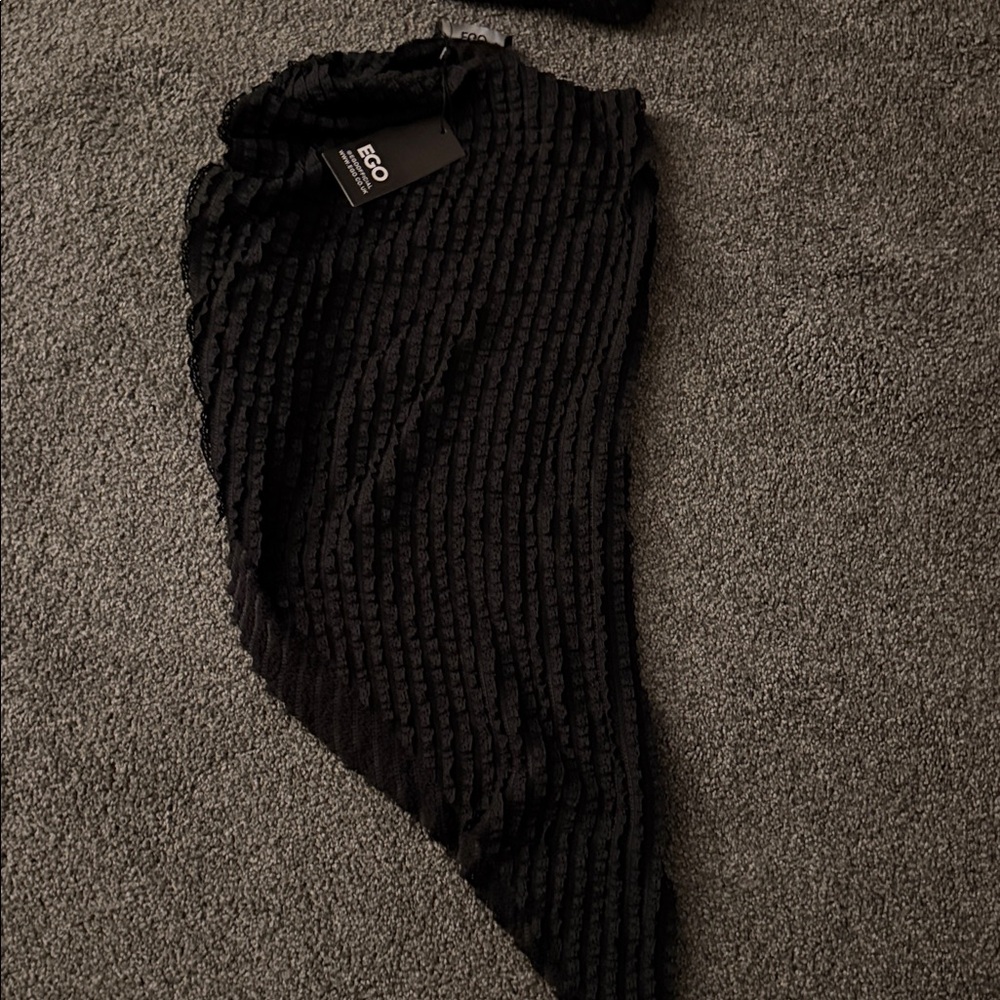 EGO Black Textured Knit Ensemble - Picture 3 of 5